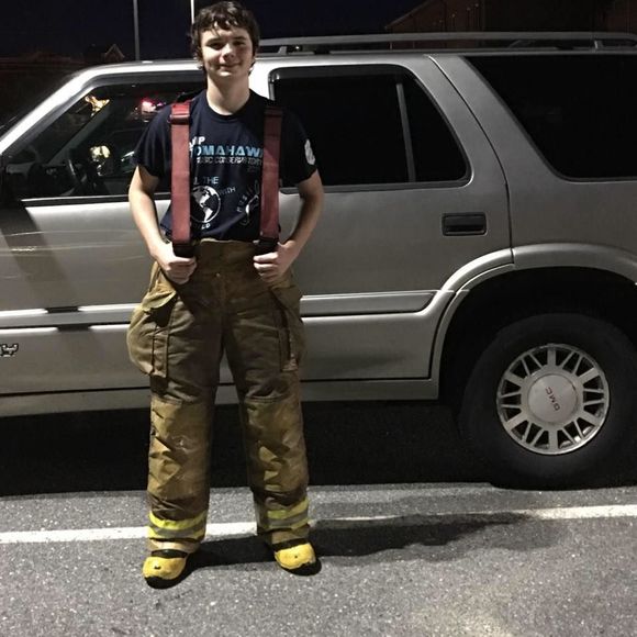 Meet your Posher, Matthew - Picture 1 of 1